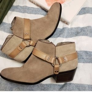 Sam Edelman Tan Ankle Boots 7
